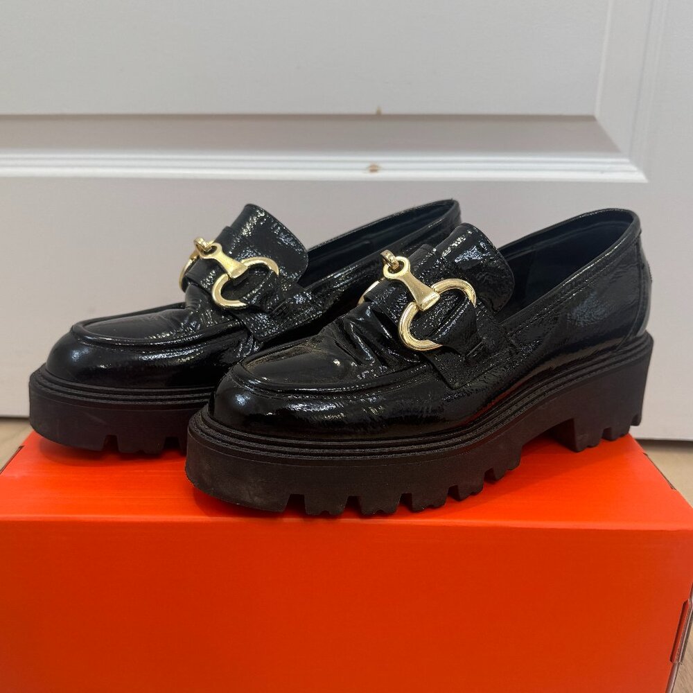 Silkò Patent Leather Platform Loafers